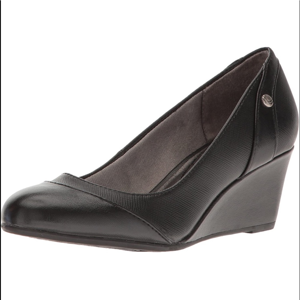 LifeStride Women's Dreams Wedge Pump size 8